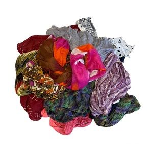 Reseller Mystery Box - 14 Scarves